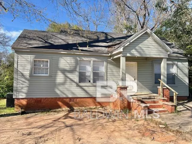 Monroeville, AL 36460,98 E Pine Street
