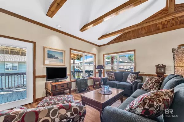 Orange Beach, AL 36561,5769 Pensacola Avenue