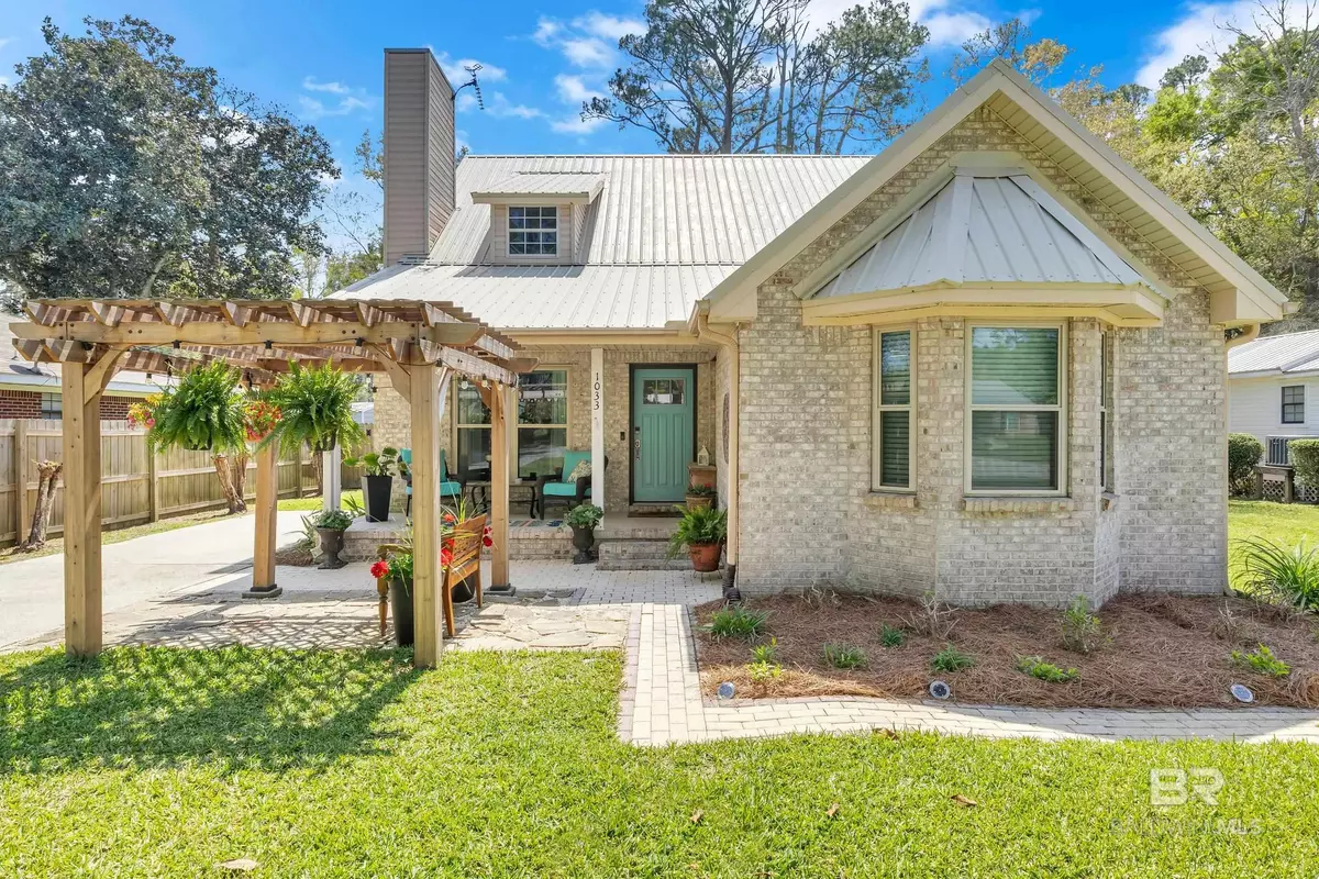Gulf Shores, AL 36542,1033 E 23rd Avenue