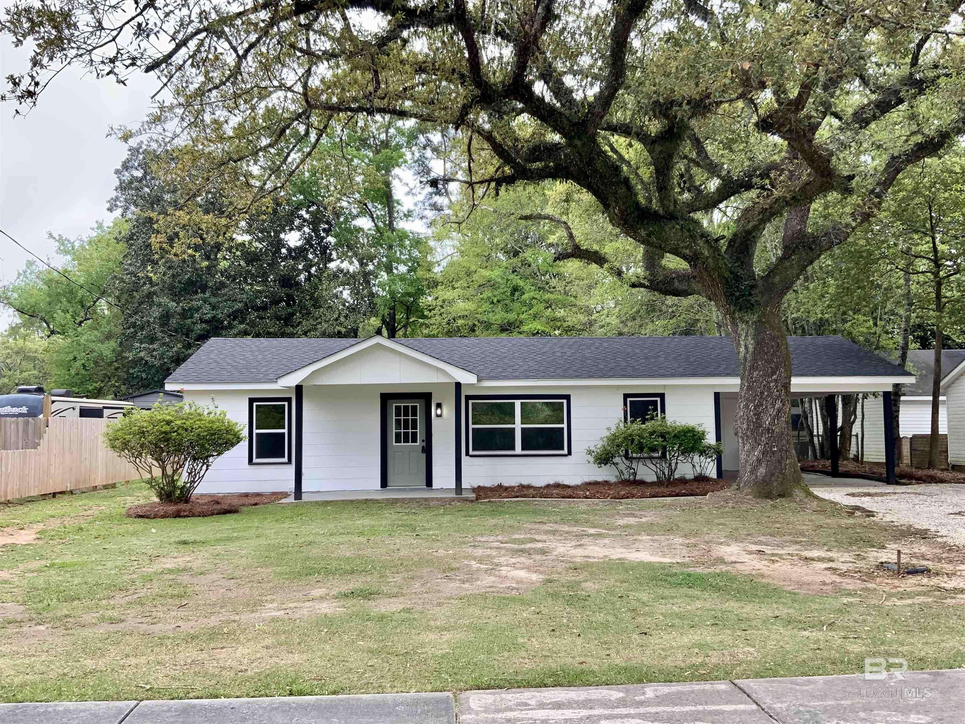905 Mcmillan Avenue, Bay Minette, AL 36507