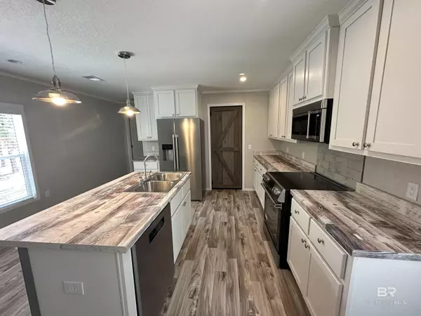 Stapleton, AL 36578,36301 County Road 39