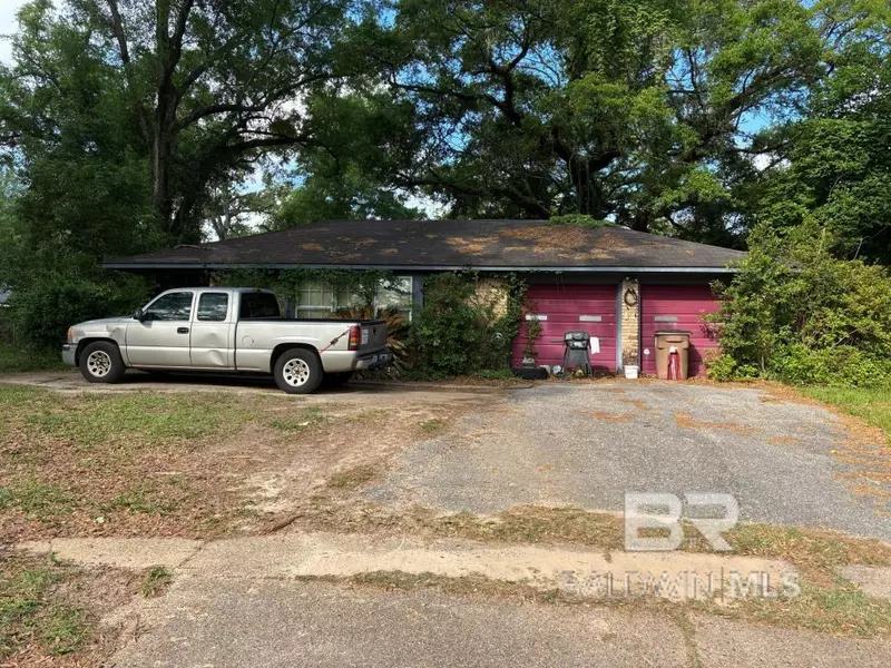 514 Nantucket Circle, Mobile, AL 36609