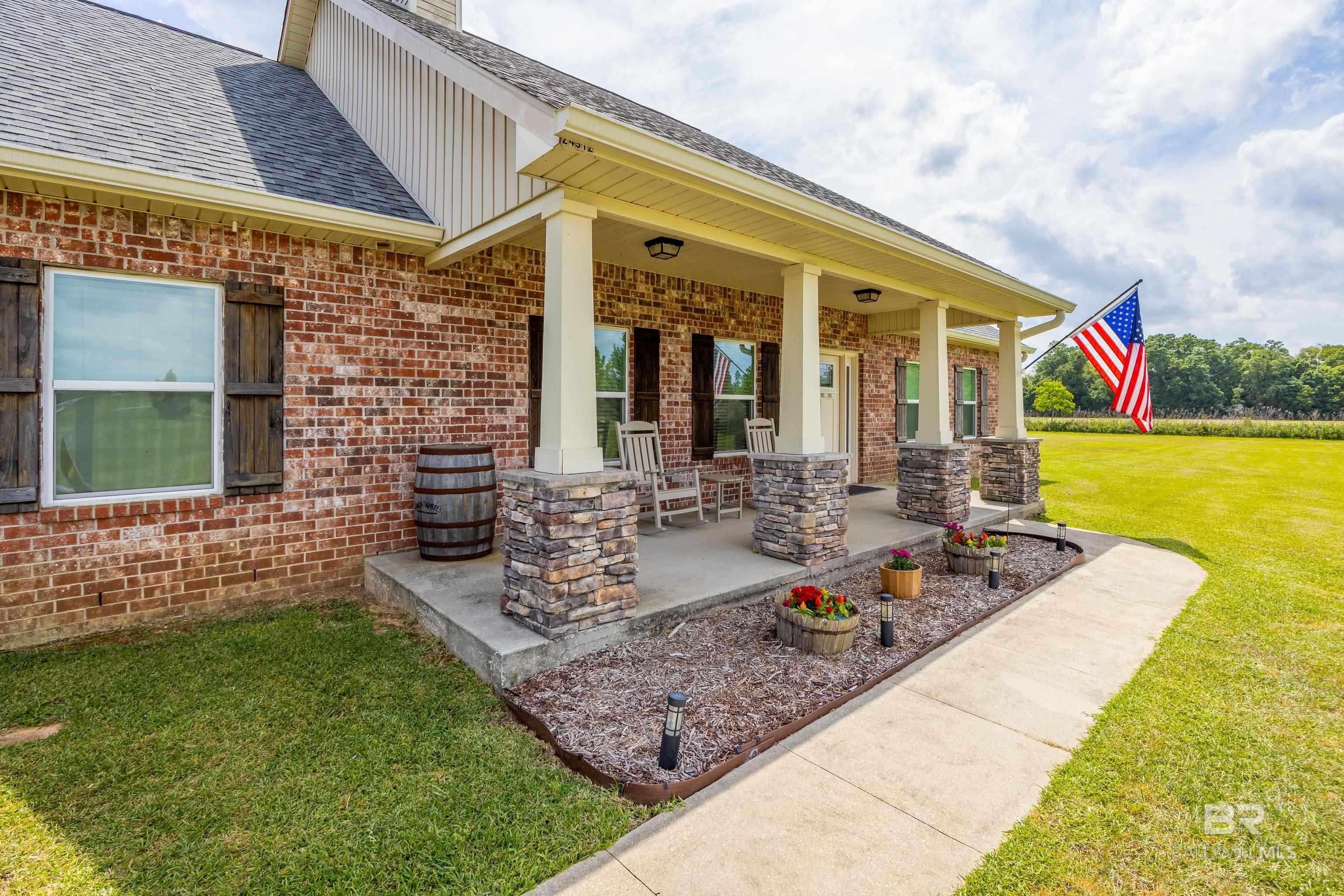 Robertsdale, AL 36567,24912 Brewer Road
