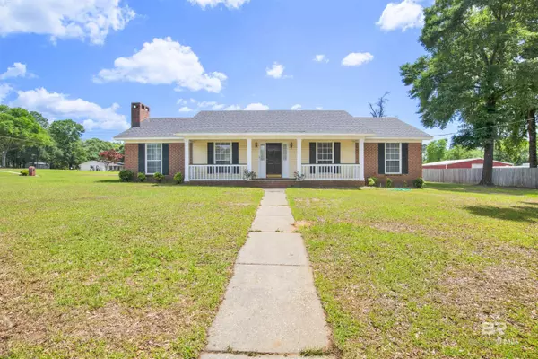 10437 Traci Drive, Semmes, AL 36575