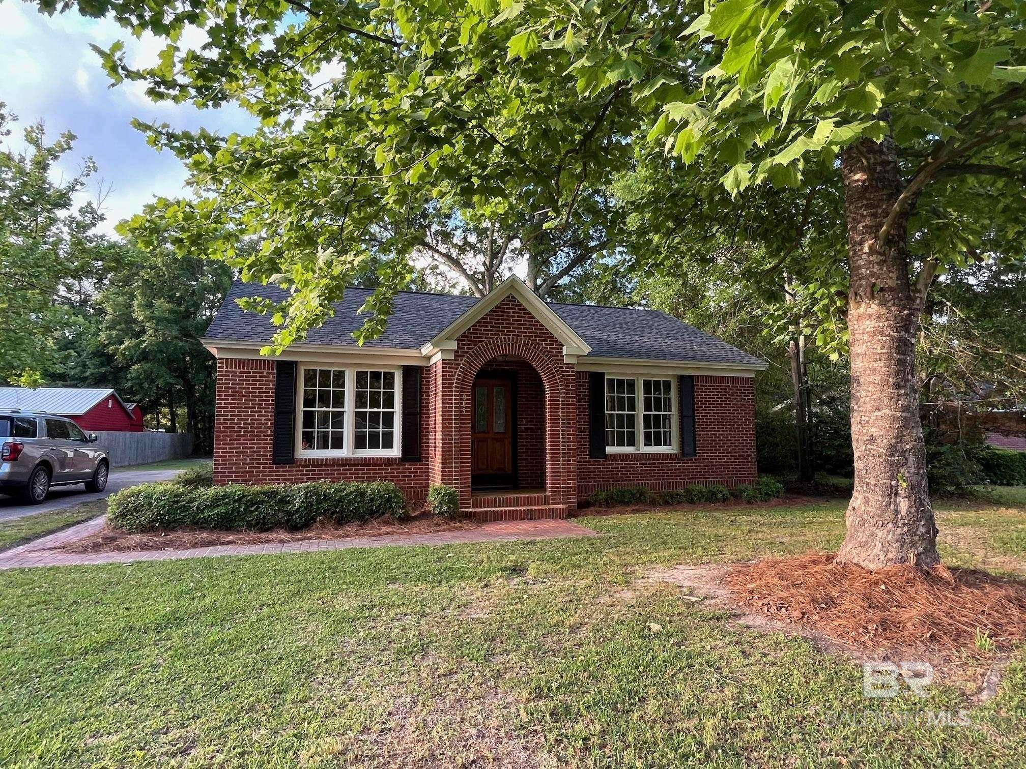 Atmore, AL 36502,905 E Horner Street