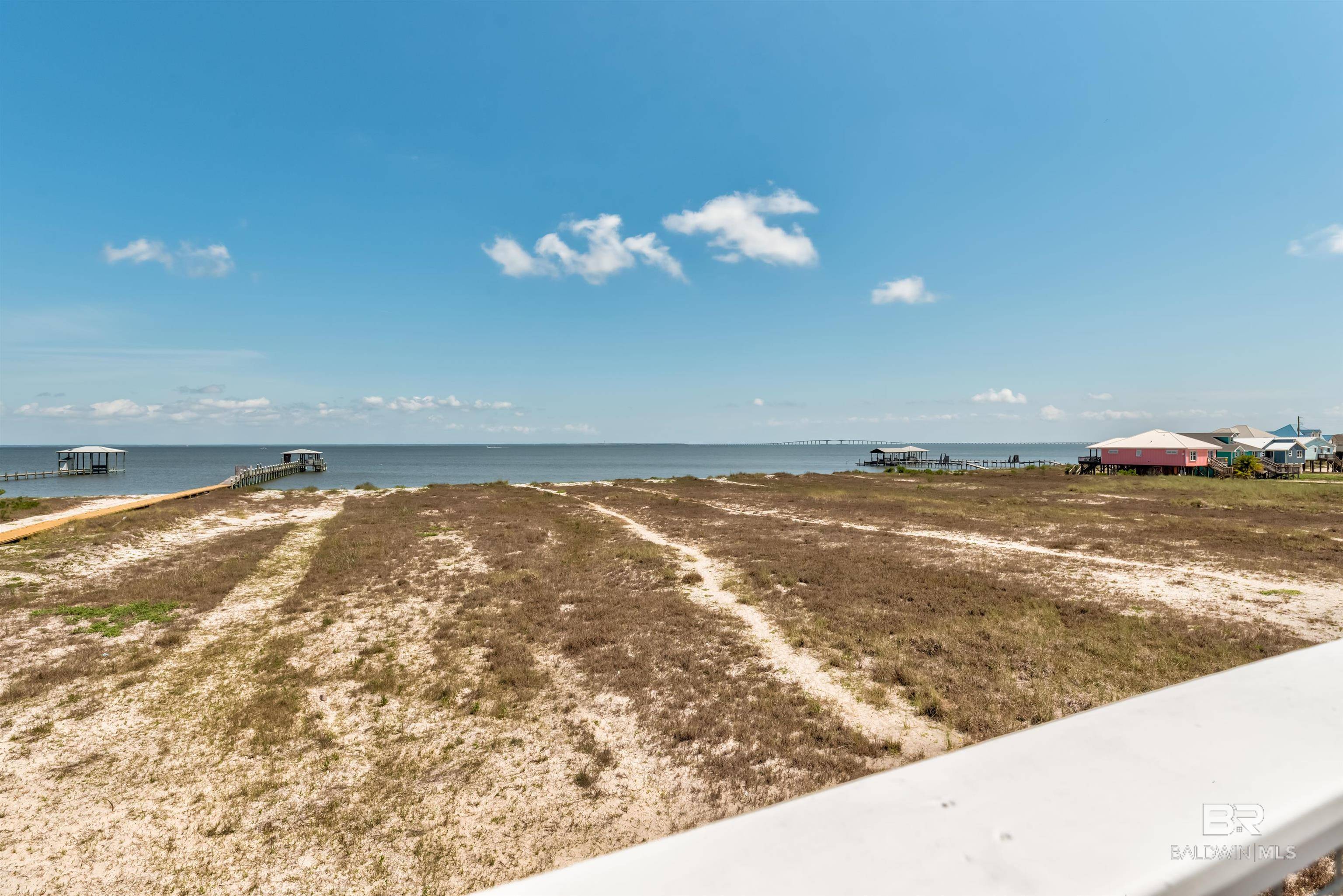 Dauphin Island, AL 36528,2324 ISLAND SHORES Drive