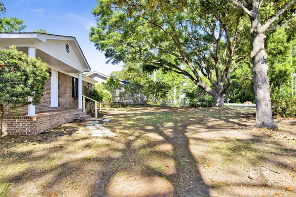 Gulf Shores, AL 36542,713 E 23rd Avenue