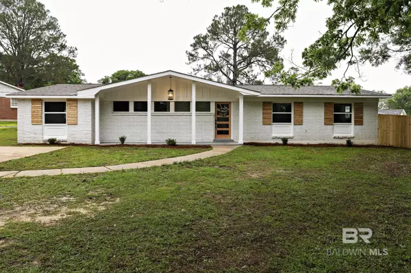 5922 Sunnyside Drive, Mobile, AL 36619