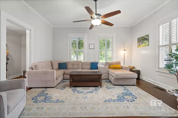 Mobile, AL 36607,20 Hurlbert Street