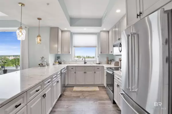 Pensacola, FL 32507,608 Lost Key Drive #705C