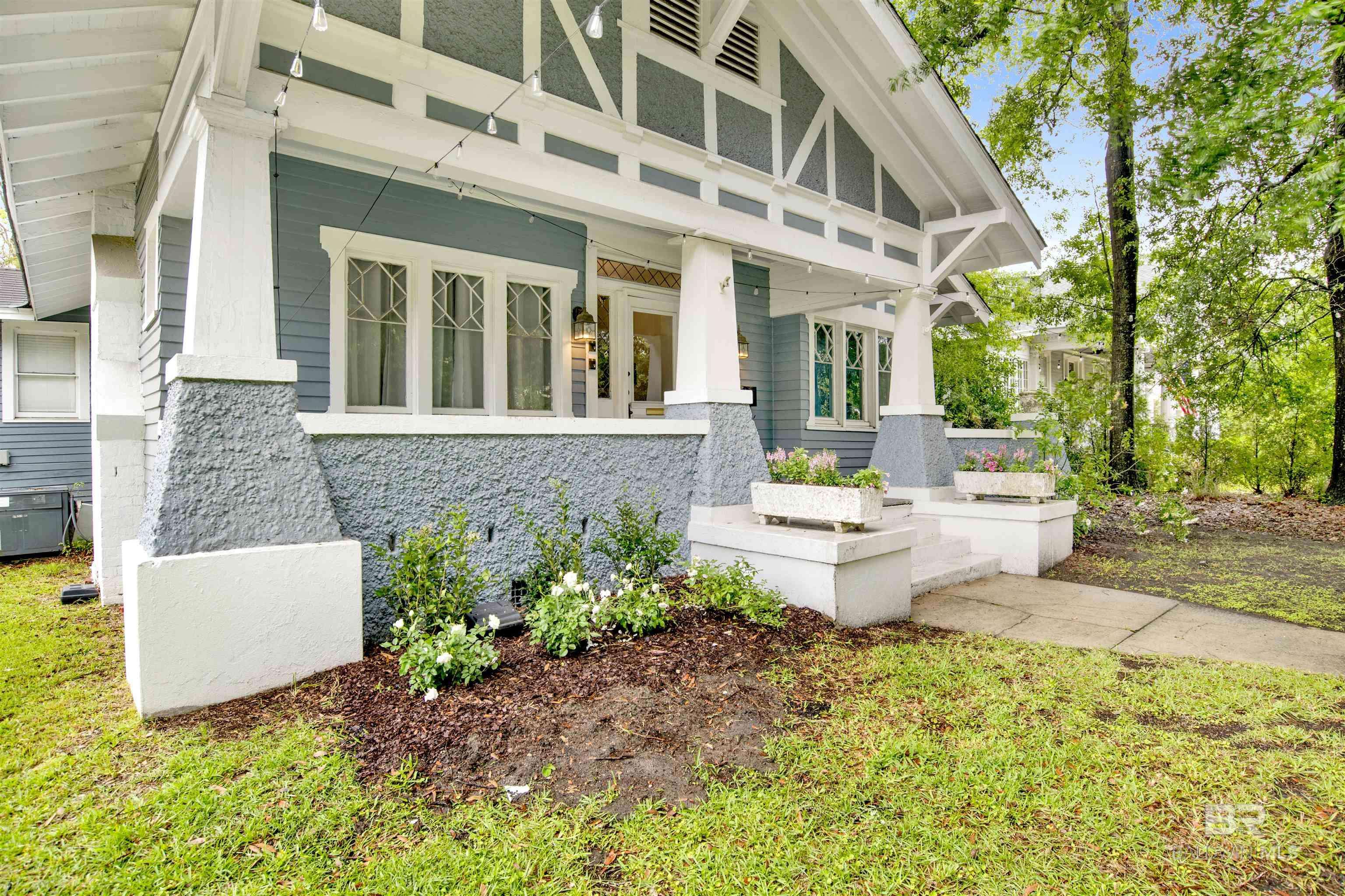 Mobile, AL 36604,1551 Monterey Place