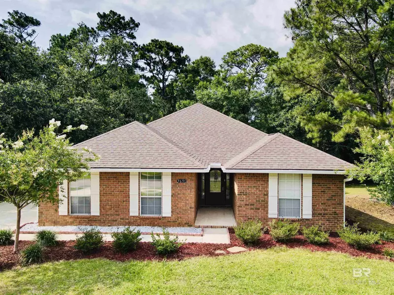 9691 Chariot Avenue, Fairhope, AL 36532-7413
