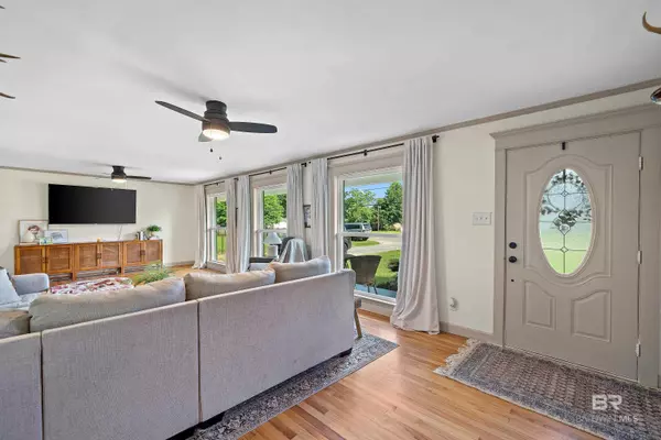 Satsuma, AL 36572,120 E Bayou Avenue