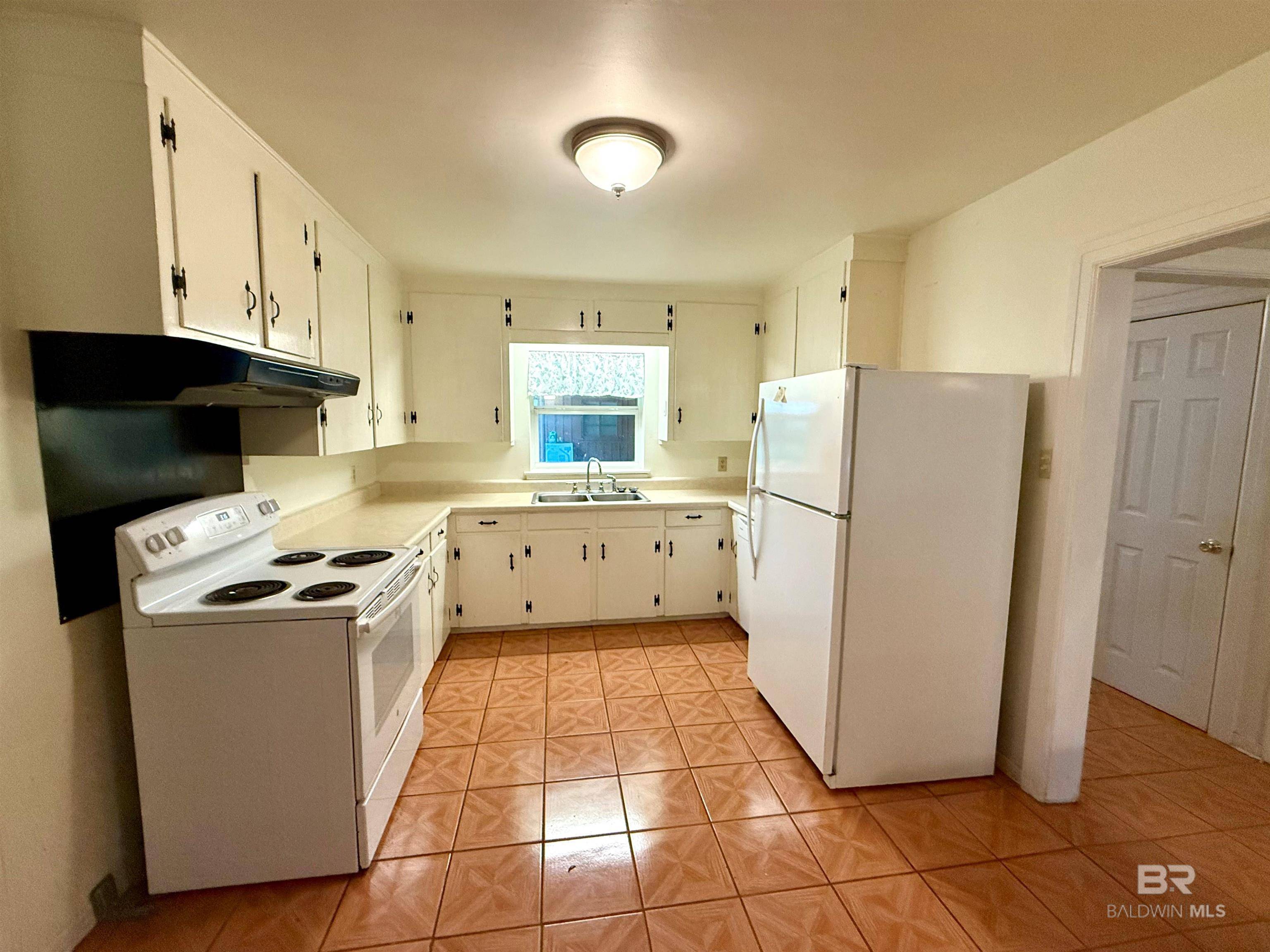 Chickasaw, AL 36611,403 Sutherland Drive