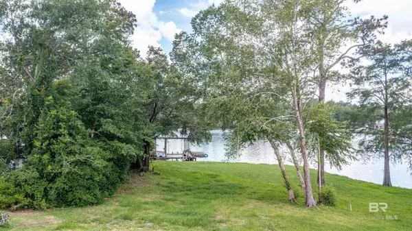 Elberta, AL 36530,0 Brighton Avenue