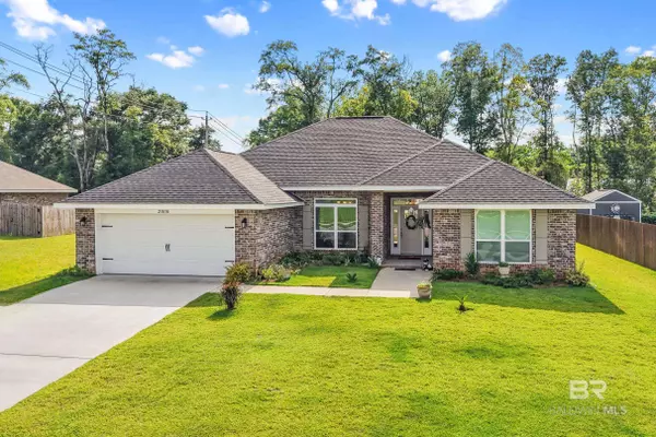 Robertsdale, AL 36567-4286,23038 Ridgewood Drive