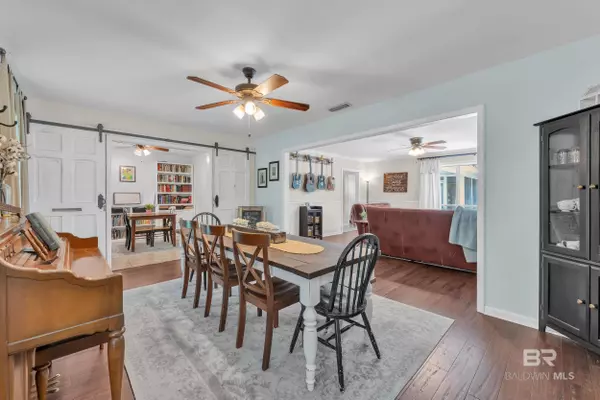 Chickasaw, AL 36611,224 Cache Circle