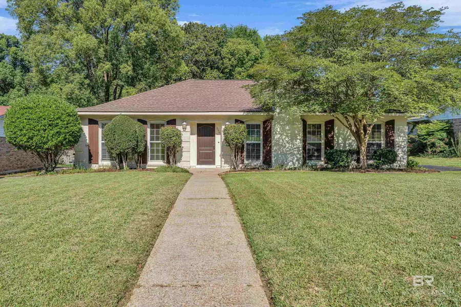 566 Stuart Street, Daphne, AL 36526