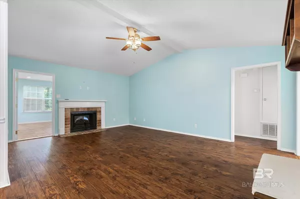 Mobile, AL 36609,5645 Green Tree Road