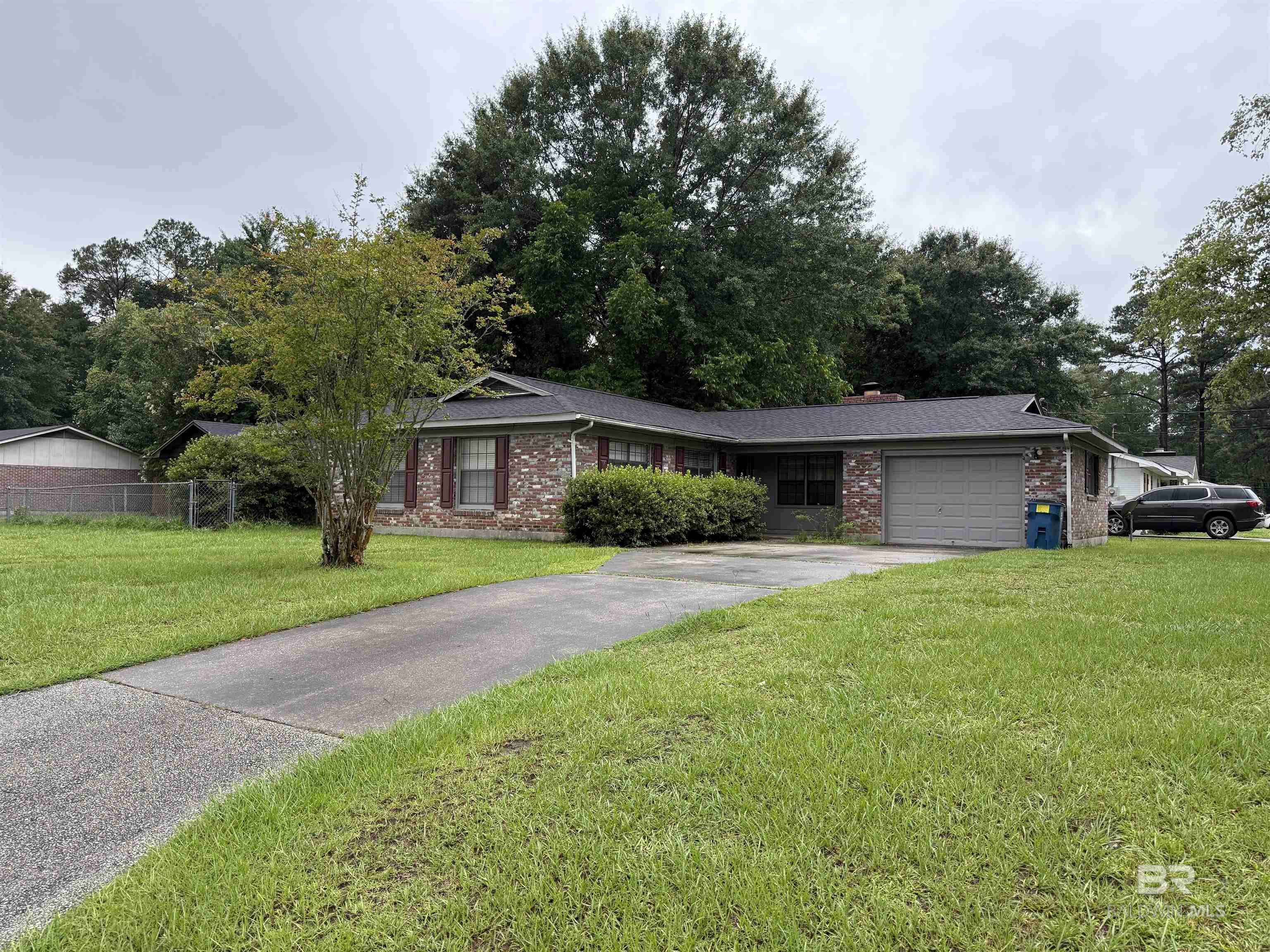 Brewton, AL 36426,119 Spruce Avenue