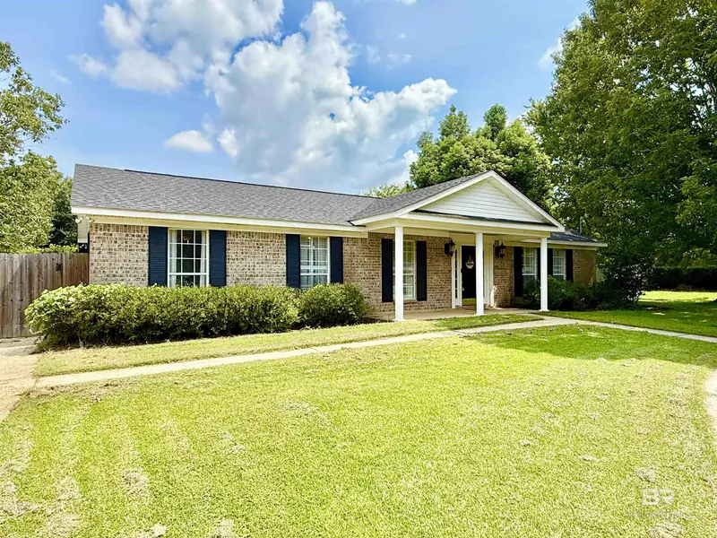 10203 Woodmere Drive, Fairhope, AL 36532