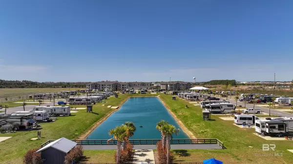 Foley, AL 36535,709 Vacation Circle