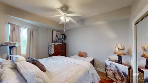 Orange Beach, AL 36561,27800 Canal Road #313