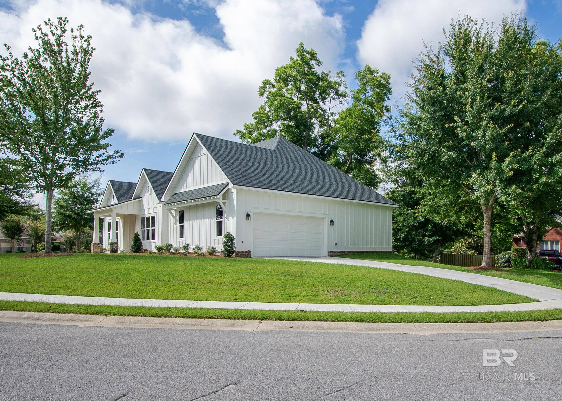 Fairhope, AL 36532,19201 Fairfield Drive