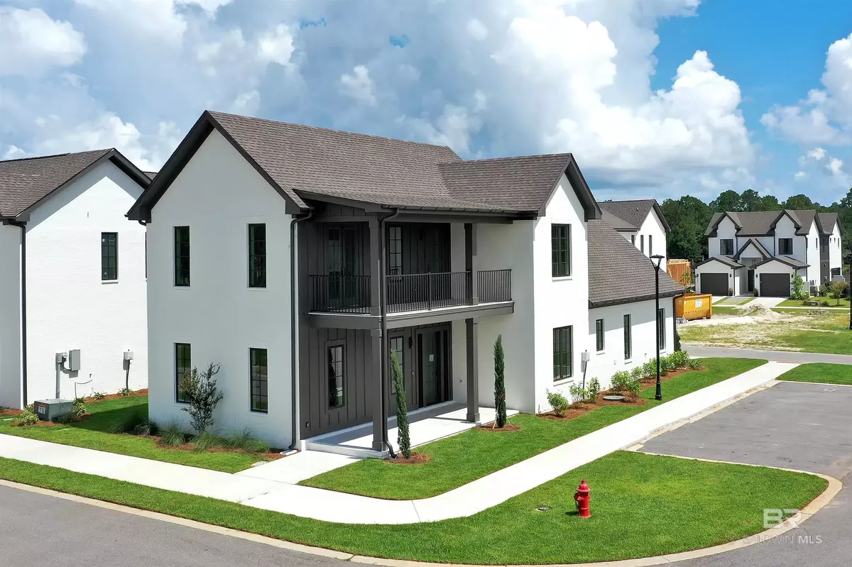 Gulf Shores, AL 36542,926 Inlet Circle
