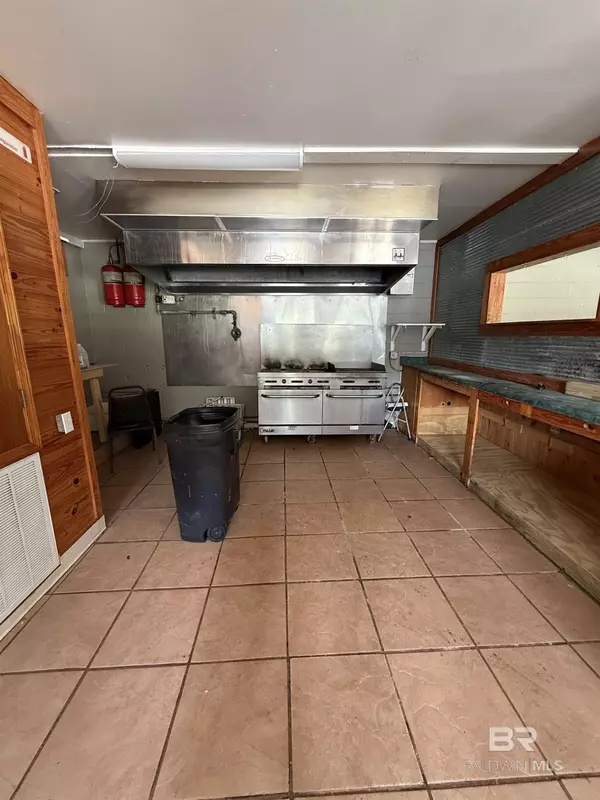 Chunchula, AL 36521,10625 Lott Road