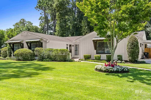 Fairhope, AL 36532,704 Olive Avenue