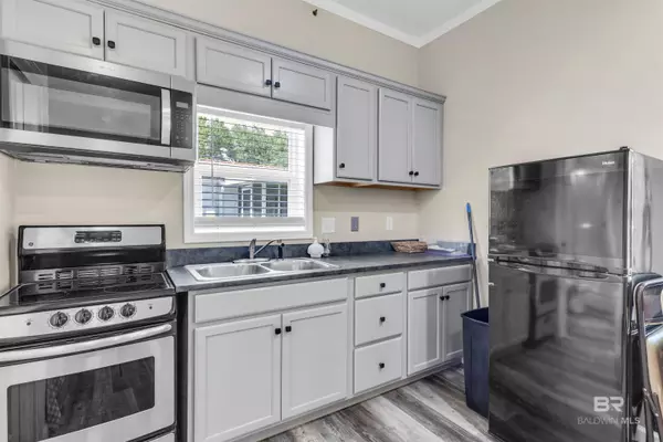 Lillian, AL 36549,121 Horn Drive