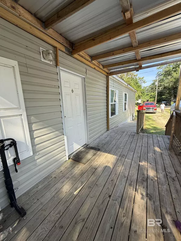 Elberta, AL 36530,9448 Pinewood Avenue