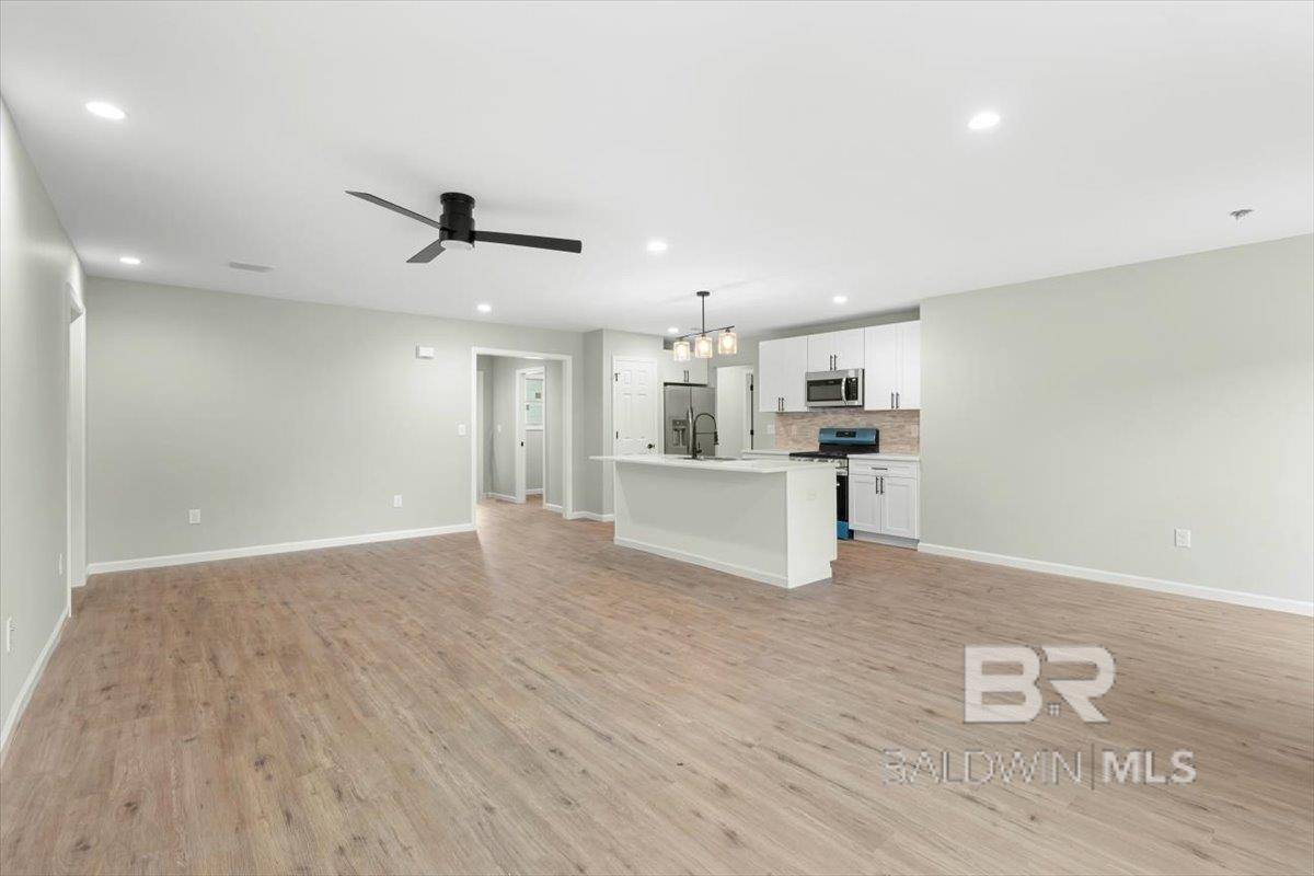 Loxley, AL 36551,27413 Yorkshire Drive