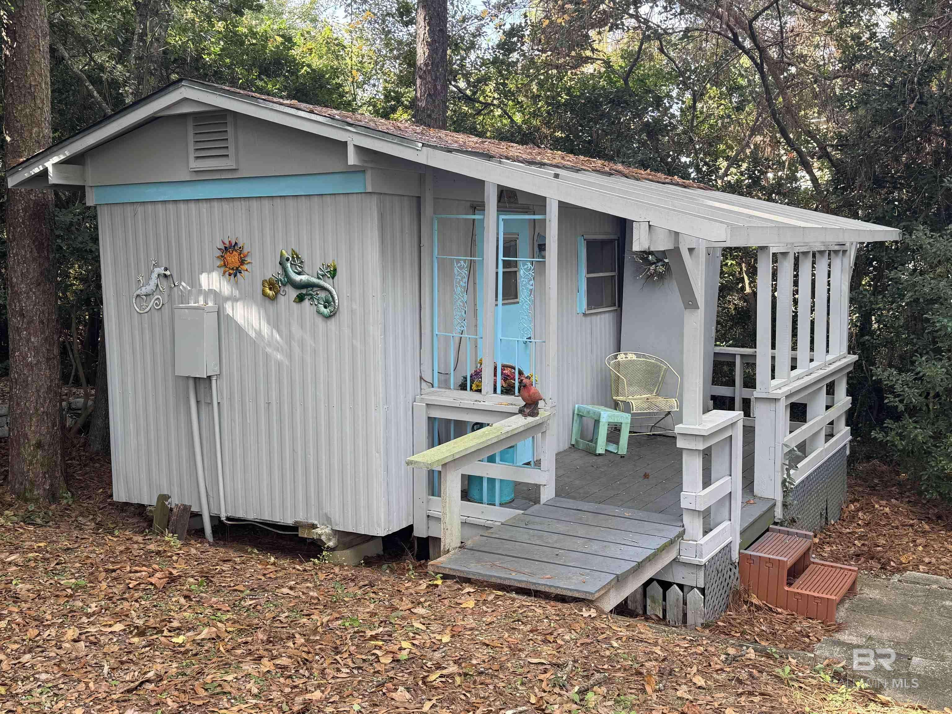 Lillian, AL 36549,460 Elberta Loop