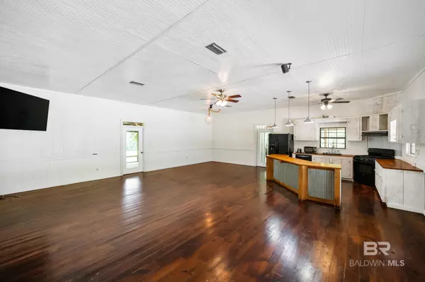 Robertsdale, AL 36567,24815 BALDWIN BEACH EXPRESSWAY