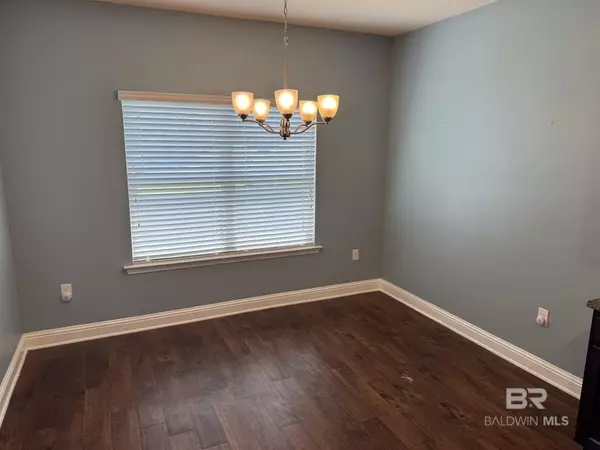 Fairhope, AL 36532,21740 Yosemite Boulevard