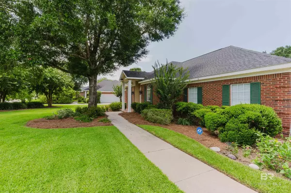 Fairhope, AL 36532,211 Royal Lane
