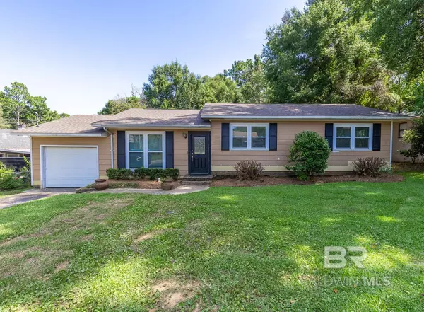 602 Gayfer Avenue, Fairhope, AL 36532
