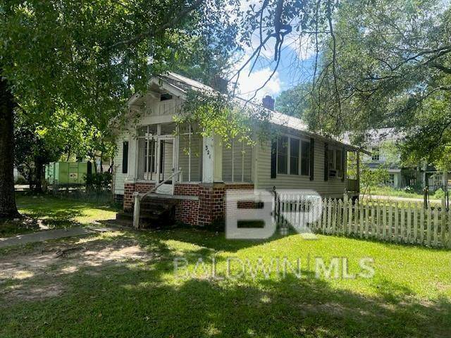 Chickasaw, AL 36611,321 Grant Street