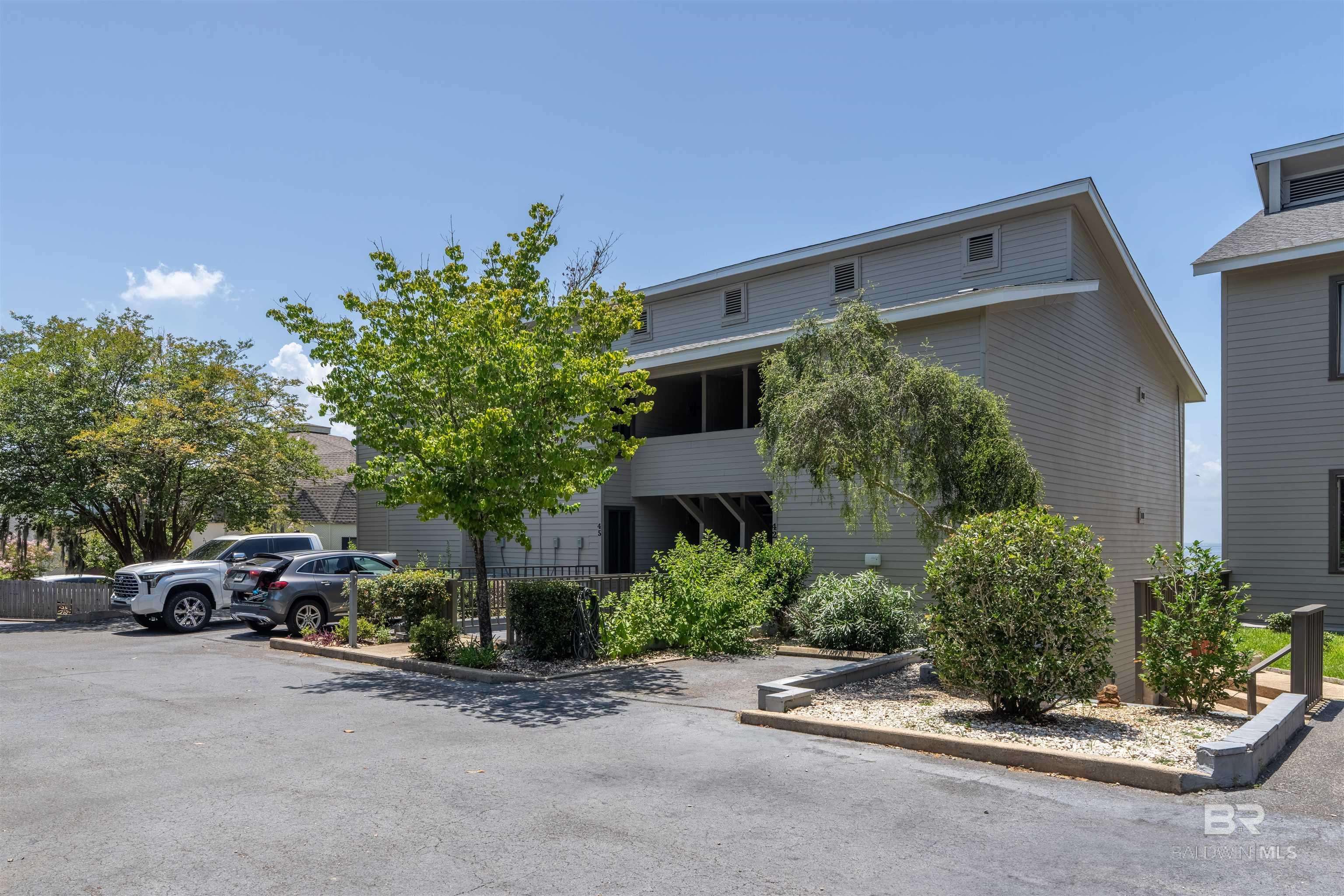 210 S Mobile Street #E3-49, Fairhope, AL 36532