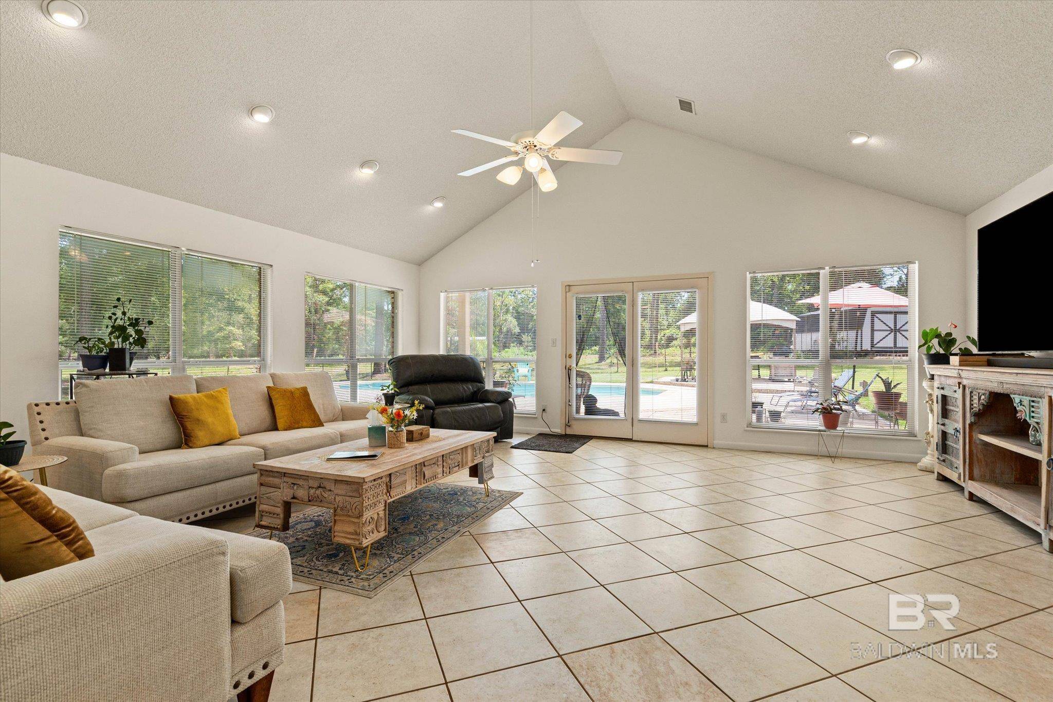 Lillian, AL 36549,32720 Antietam Road