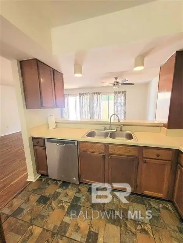 Mobile, AL 36608,6701 Dickens Ferry Road #53