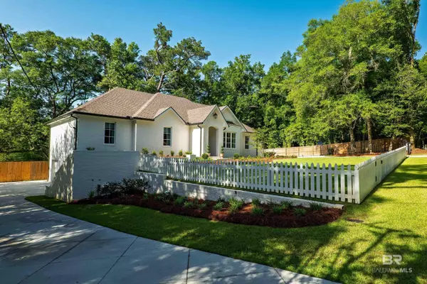 Fairhope, AL 36532,7216 Charbon Drive