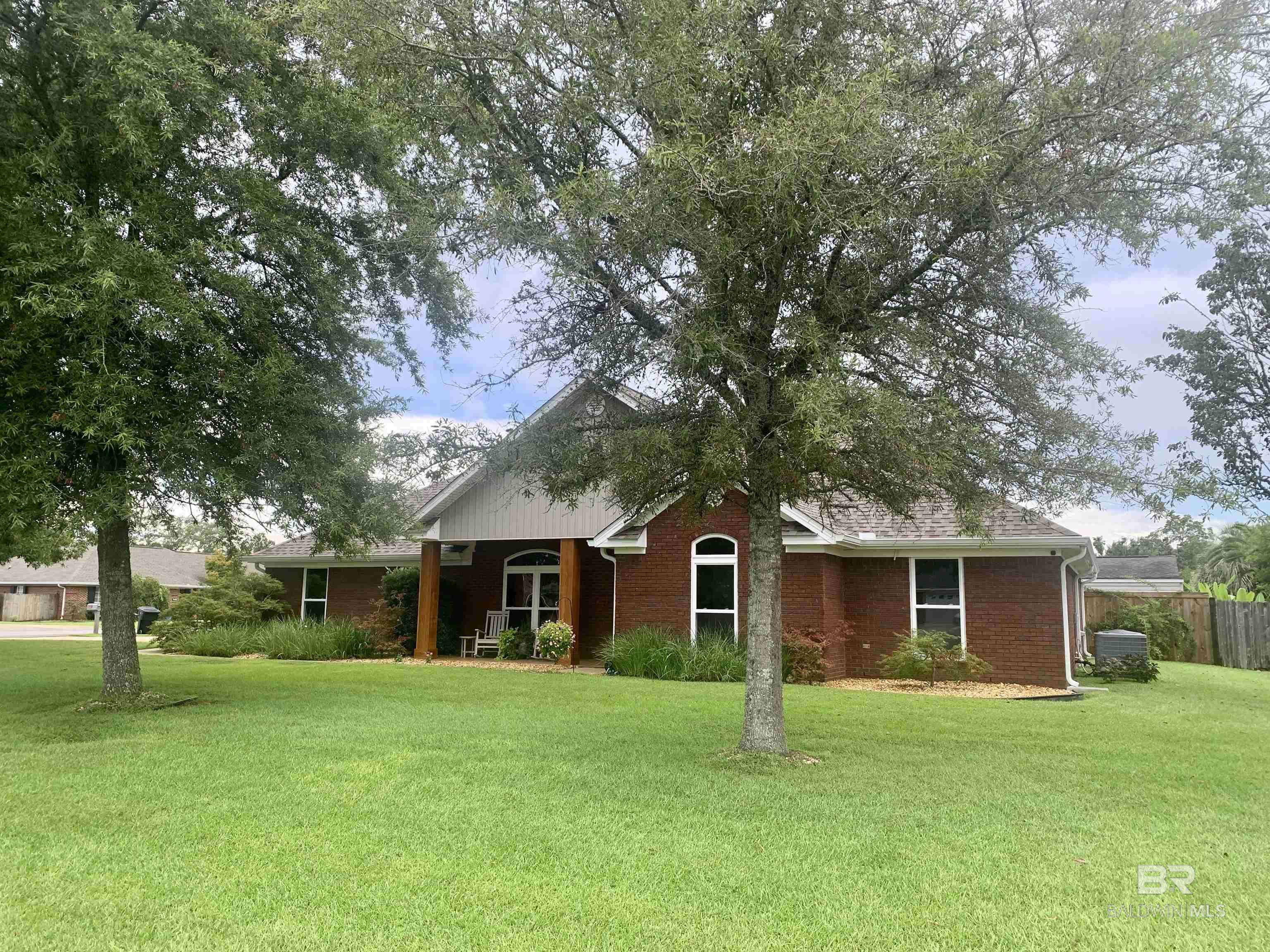 Robertsdale, AL 36567,19535 O'Toole Avenue