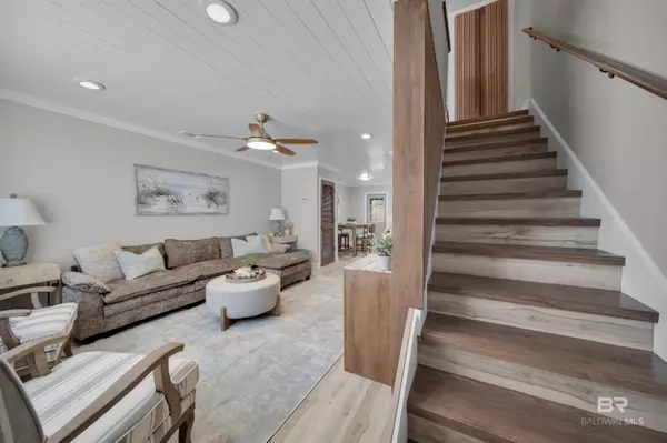 Gulf Shores, AL 36542,226 W Canal Drive #6