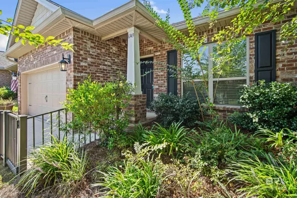 Mobile, AL 36609,6343 S McMurray Place