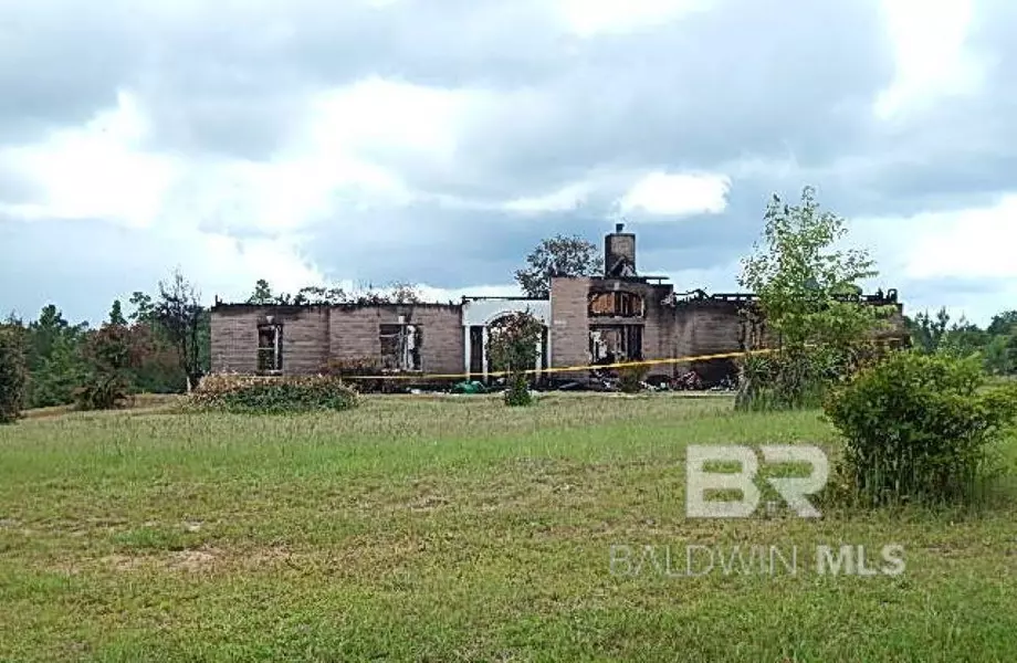 8525 South Street, Citronelle, AL 36522