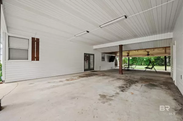 Bay Minette, AL 36507,1101 Mcmillan Avenue