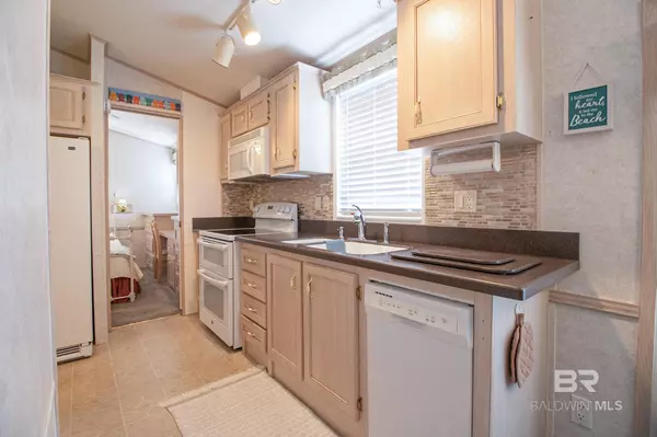 Elberta, AL 36530,24711 County Road 20 #H9
